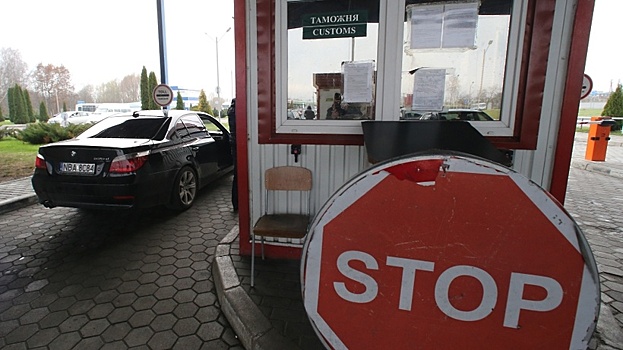 Польша и Чехия введут погранконтроль со Словакией из‑за нелегалов