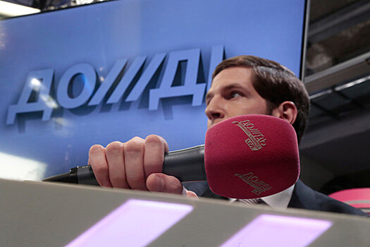 Главред "Дождя" Дзядко заявил, что телеканал остается работать в Латвии