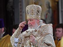 Патриарх Кирилл в пасхальном обращении призвал молиться за солдат