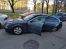 В Петербурге стреляли по «Ягуару», водитель был пьян и без прав