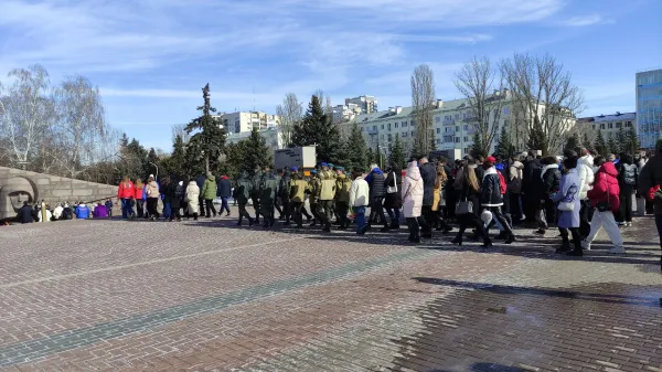 В Самарской области появились стихийные мемориалы жертвам трагедии в «Крокус сити холле»