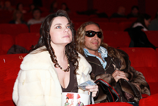 Королева не приехала на 79-летие живущей в США матери