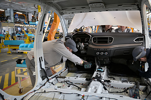 «Москвич», ГАЗ и КАМАЗ возобновили производство