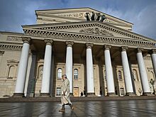 Песков заявил об отсутствии решений по управления Большим театром