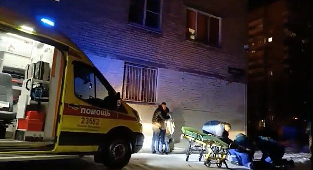 В Петербурге под окнами дома нашли тело 11-летнего школьника