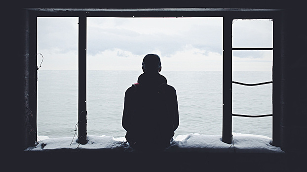 Как побороть зимнюю депрессию, рассказали психологи