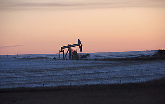Цена нефти Brent на лондонской бирже ICE опустилась до $78 за баррель впервые с 12 декабря