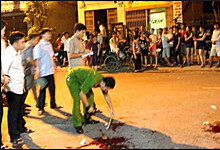 Американского туриста зарезали на туристической улице в Сайгоне