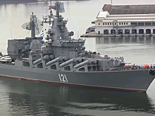 На ракетном крейсере "Москва" случился пожар
