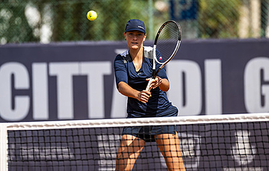 Елена Приданкина впервые выиграла турнир WTA, победив в паре с американкой