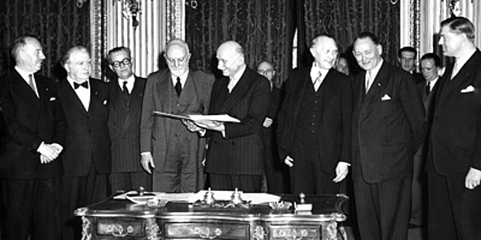 Рождение Евросоюза: ФРГ, Франция и Италия объединились, чтобы сдерживать СССР