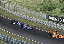 Фернандо Алонсо дебютировал в виртуальных гонках