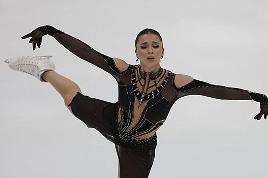 Евгения Медведева сообщила, что дедушка Камилы Валиевой скончался после Олимпиады