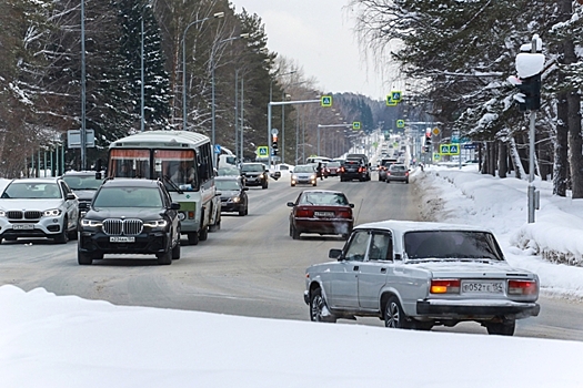 Сразу в двух районах Новосибирска изменят схему движения общественного транспорта