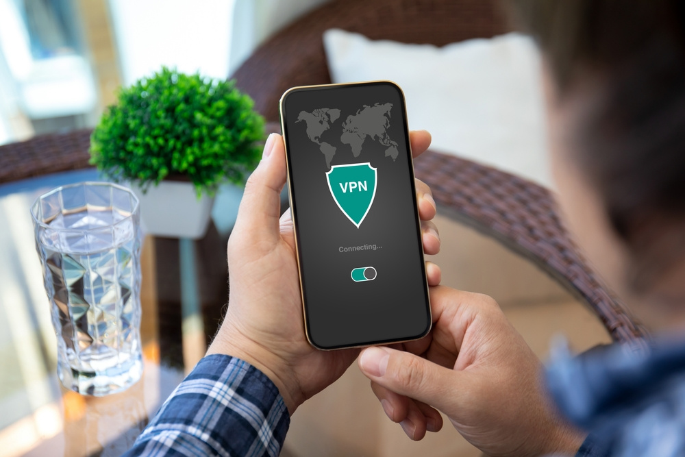 Непроверенные VPN-приложения могут отслеживать все нажатия клавиш на смартфоне и читать переписки