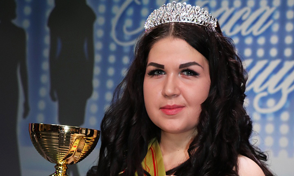 Полицейский-кавалерист ППС МВД Ирина Ходыревская стала победительницей конкурса "Краса полиции" в Курской области.