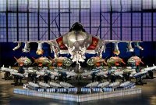 Объединенные Арабские Эмираты  заказали 50 истребителей-невидимок  F-35A и 18 истребителей  MQ-9B