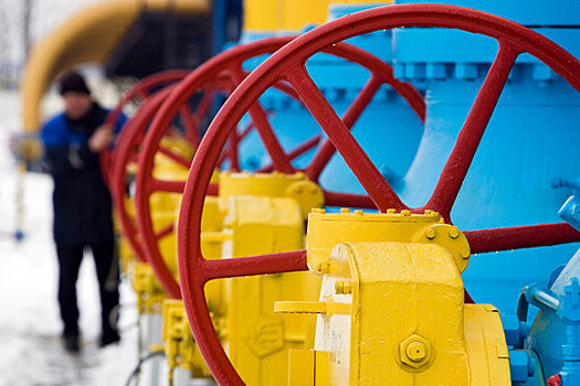 Поставки газа по трубопроводу "Ямал — Европа" сократились на 40%