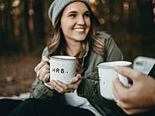 Может ли флирт с незнакомцем укрепить ваши отношения