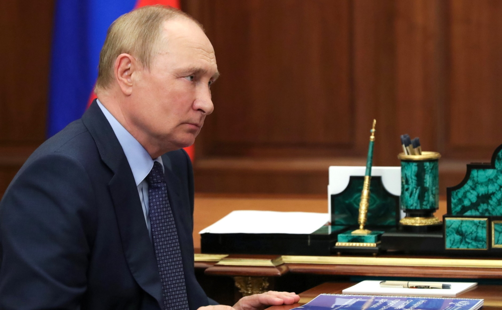 Президент России выразил соболезнования родственникам погибших в Ейске