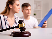 Россиянам посоветовали пока не покупать квартиры на вторичке