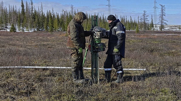 Вдоль трассы Новый Уренгой — Салехард установят 24 наблюдательные скважины