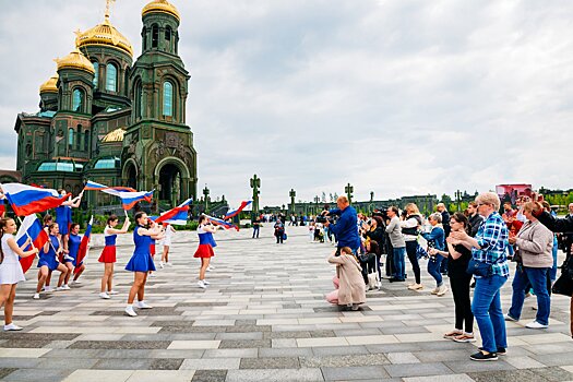 В Парке Патриот прошли празднования Дня России и 800-летия со дня рождения Святого князя Александра Невского