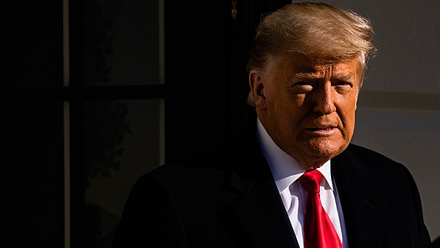 Спираль импичмента: чем для Трампа может обернуться досрочный уход из Белого дома