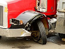 Под Подольском столкнулись два грузовика