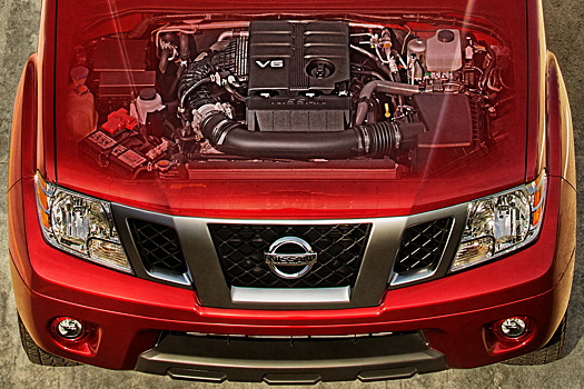 Новый двигатель Nissan дебютировал на старом пикапе начала 2000-х
