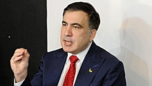 Любовный треугольник, тюрьма и прощальное застолье: зачем Саакашвили вернулся в Грузию