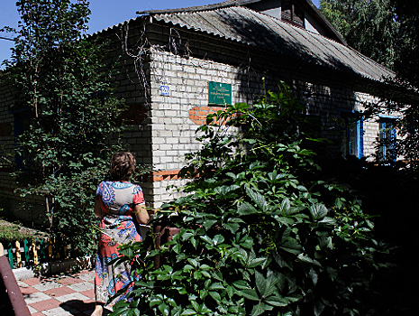 В Петровском районе дошколят и первоклашек отправят в дом престарелых. Учиться