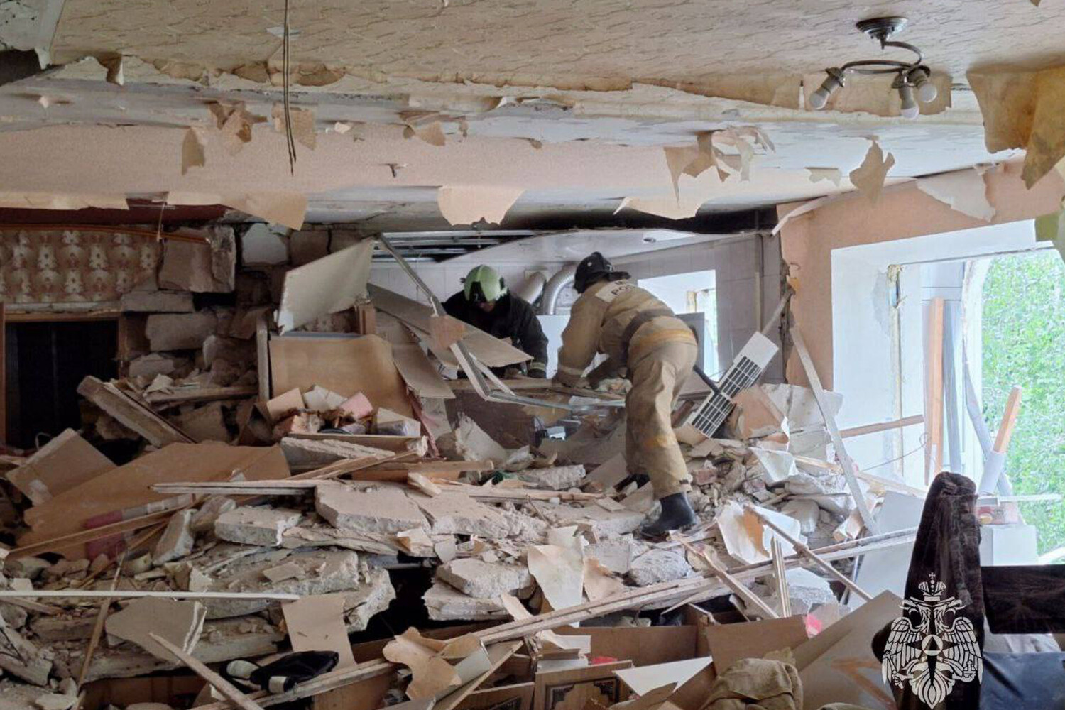 СК сообщил о начале проверки после взрыва газа в многоквартирном доме в Донецке