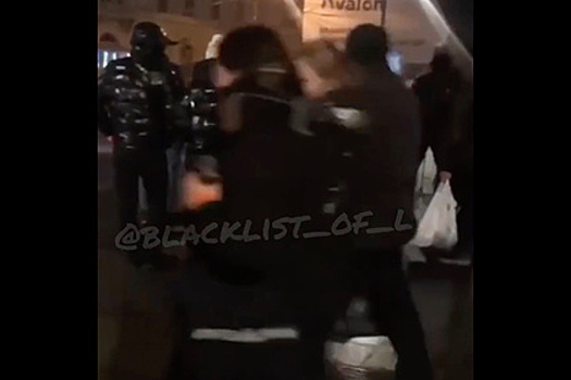 Нападение украинских радикалов на русскоязычных музыкантов попало на видео