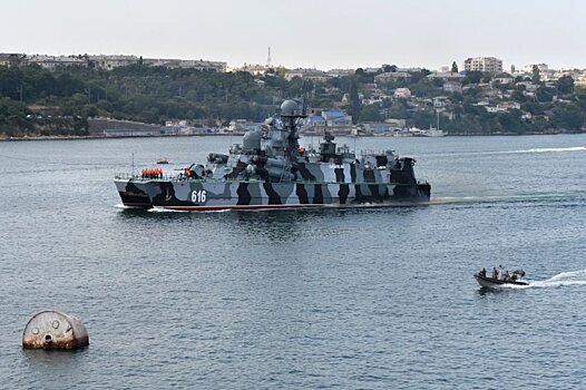 Российская эскадра вышла в Черное море