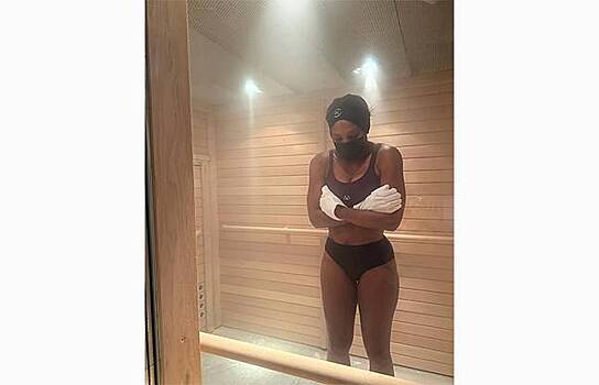 43-летняя теннисистка Серена Уильямс показала фигуру в трусах