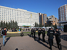 МВД Украины пригрозило «быстро остудить» собравшихся у ЦИК демонстрантов