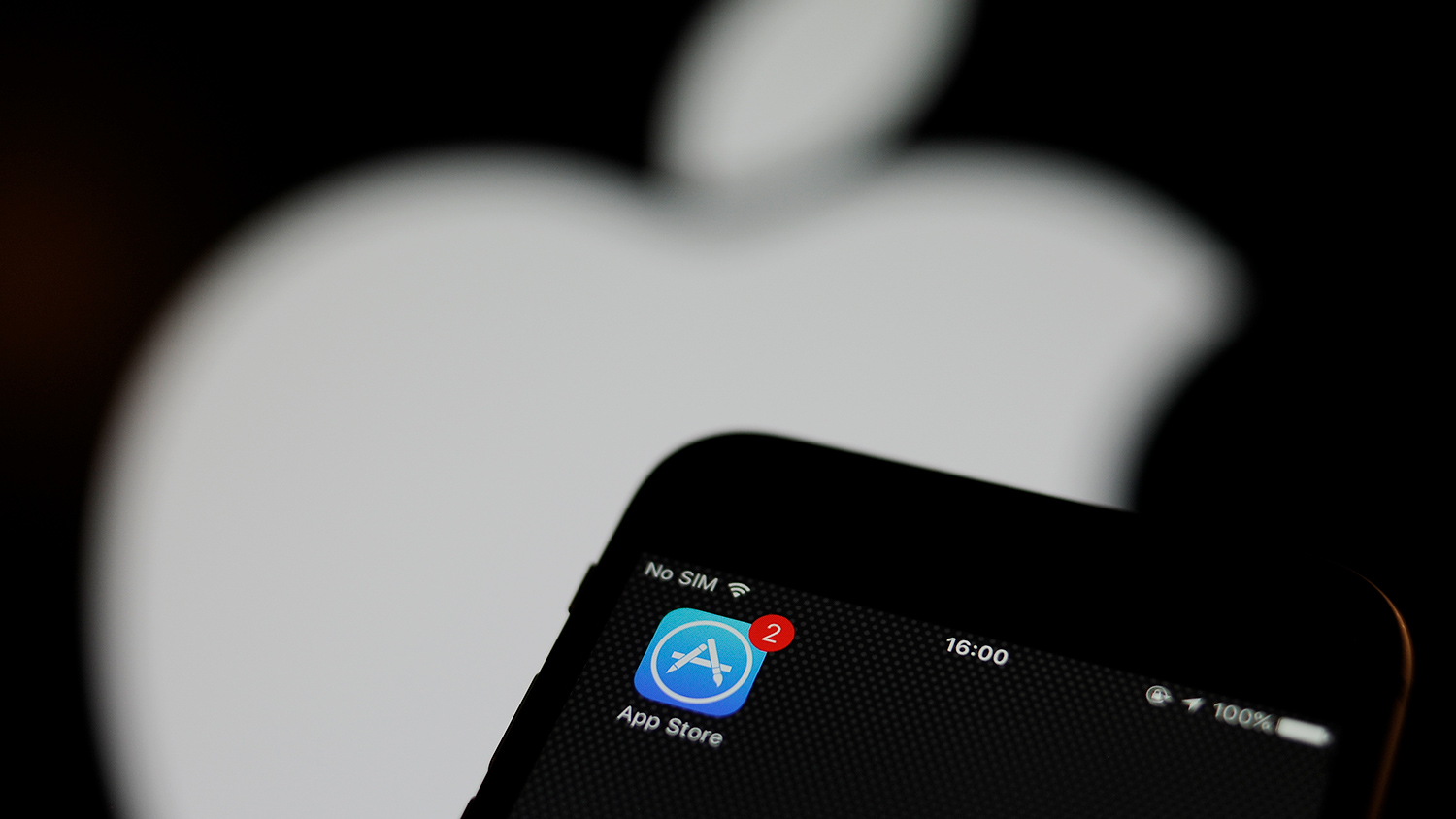 Apple удалила приложение Газпромбанка из App Store