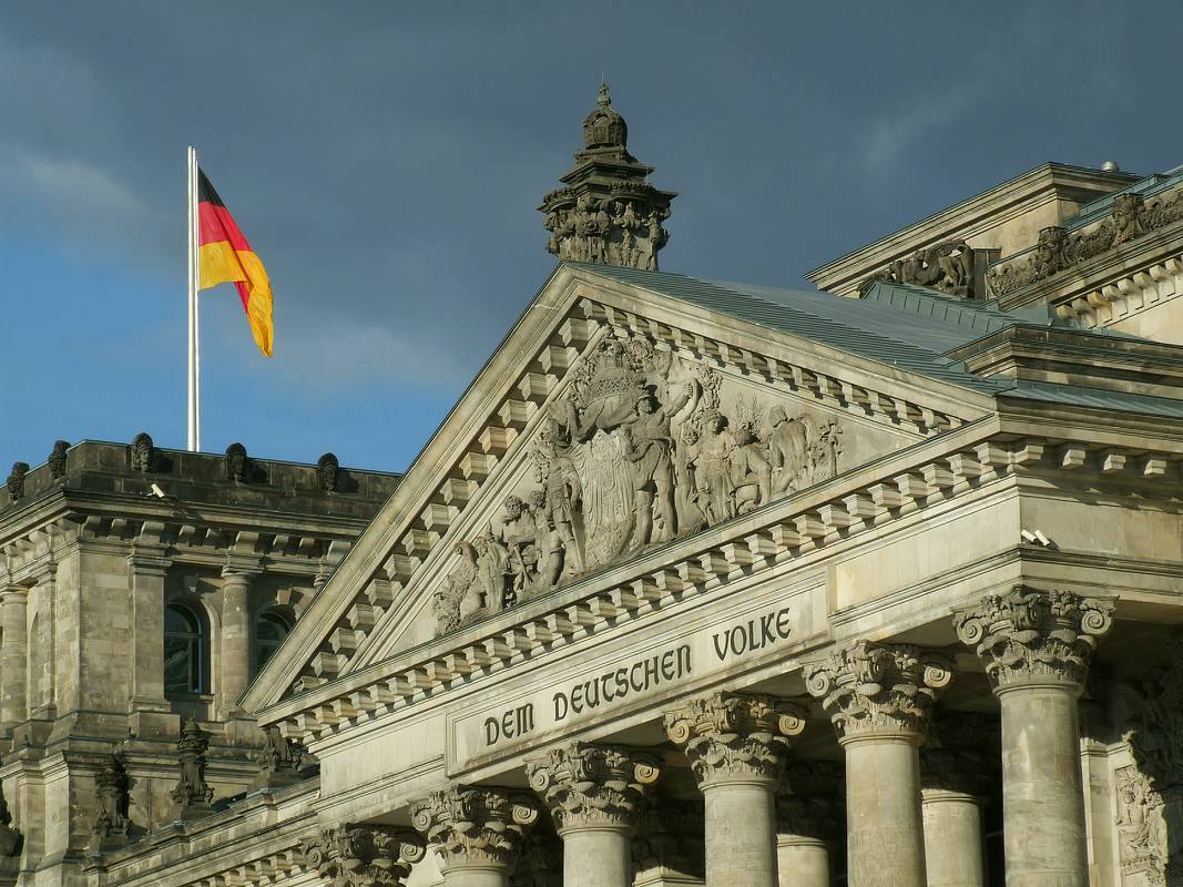 В Германии назвали возвращением к варварству разворот Берлина к русофобии