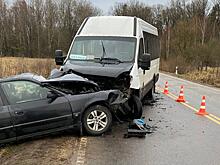 Под Калининградом в ДТП с микроавтобусом пострадали девять человек