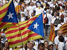 В Барселоне начались протесты против судов над каталонскими политиками