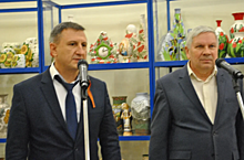 Министр энергетики, промышленности и связи Ставрополья Виталий Шульженко открыл выставку народных промыслов в Кисловодске