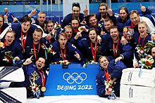 Зимние Олимпийские игры 2022 года, Финляндия обыграла Россию в финале хоккейного турнира, чемпионские эмоции, фото