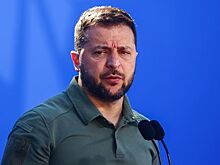 Зеленский заявил, что опасается вести бои на территории России