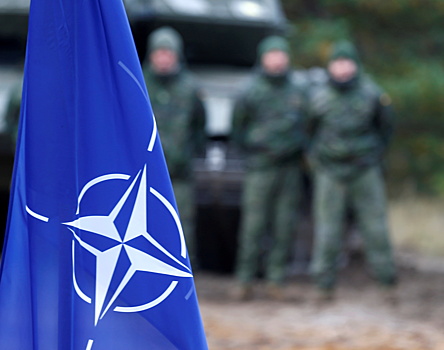 Кризис на Украине связали с расширением НАТО на восток