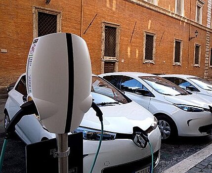 КНР увеличит выпуск авто на новых источниках энергии