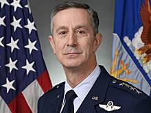 Генерал США пригрозил России, Китаю и КНДР «выламыванием дверей»