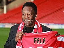 «Хорошее настроение — лучшее лекарство». Пеле поделился фото из больницы