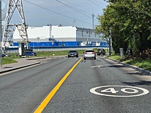 На дорогах Москвы впервые появилась цветная разделительная разметка