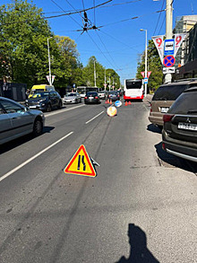 Две бабушки пострадали в автобусах Калининграда из-за резких торможений